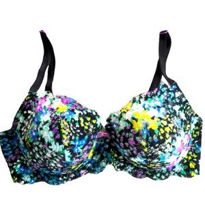 Victoria’s Secret Dream Angels Lined Demi Bra size 32D